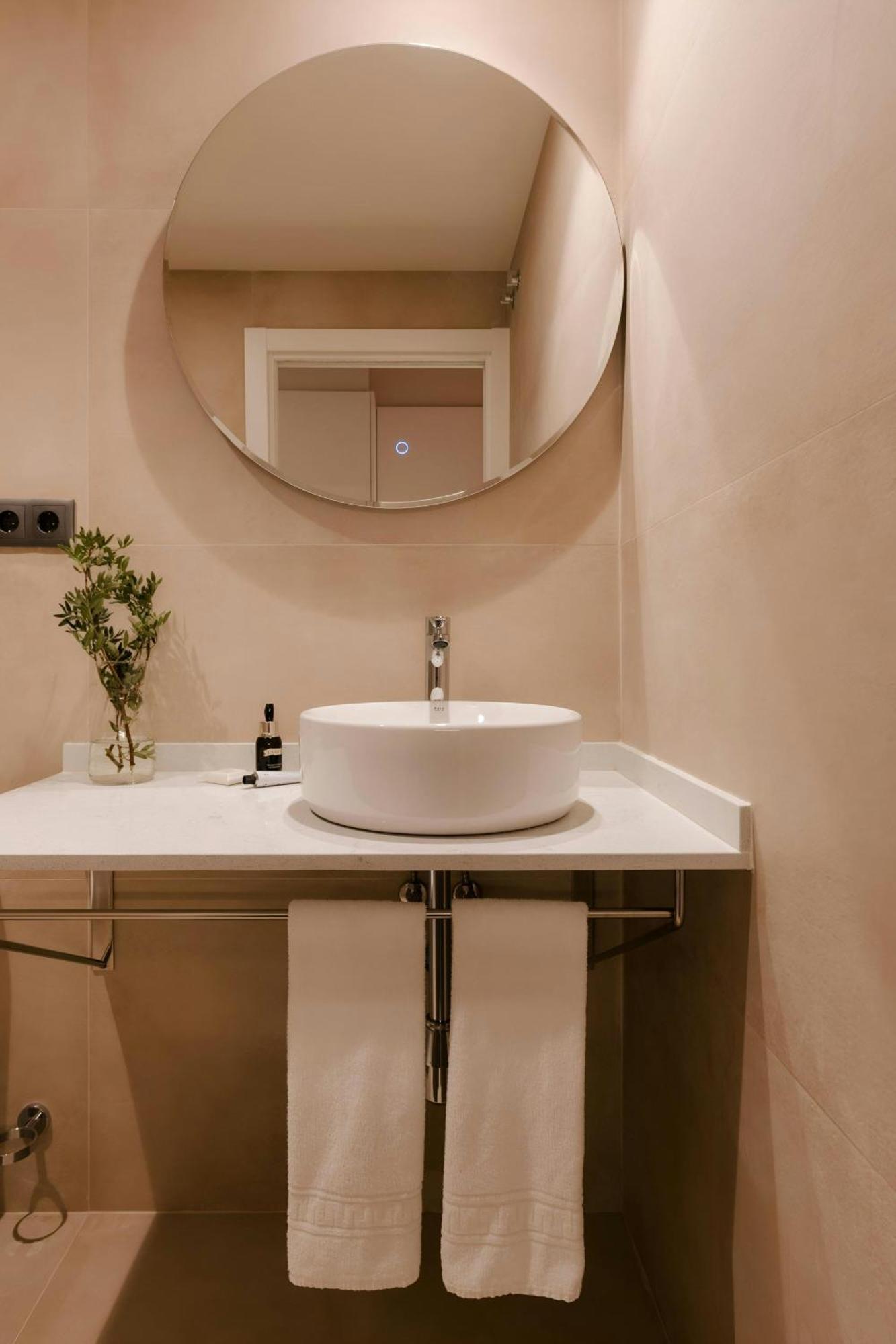 Hotel Arcos Gothic Quarter, Sonder By Marriott Bonvoy Barcelona