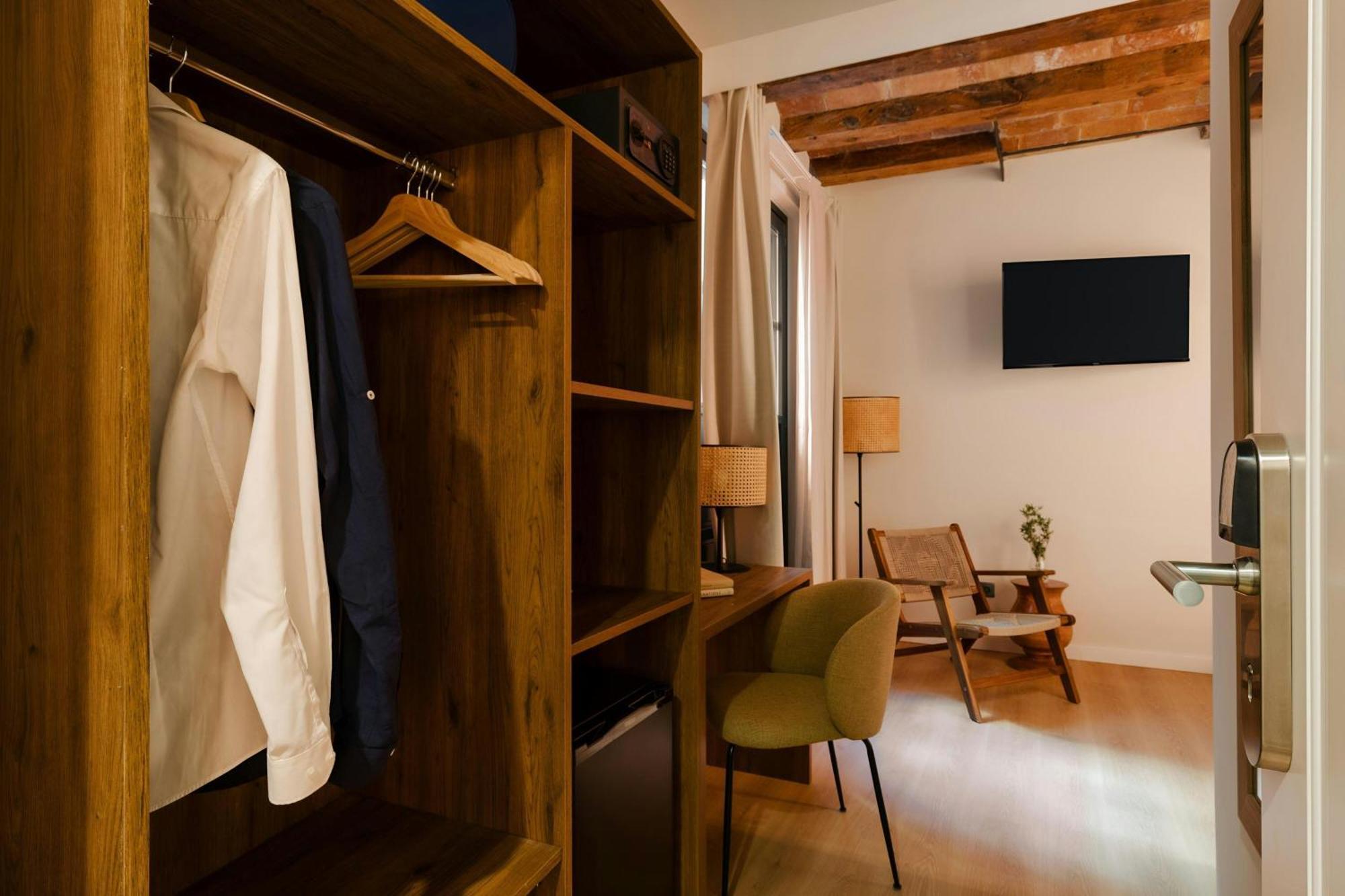 Hotel Arcos Gothic Quarter, Sonder By Marriott Bonvoy